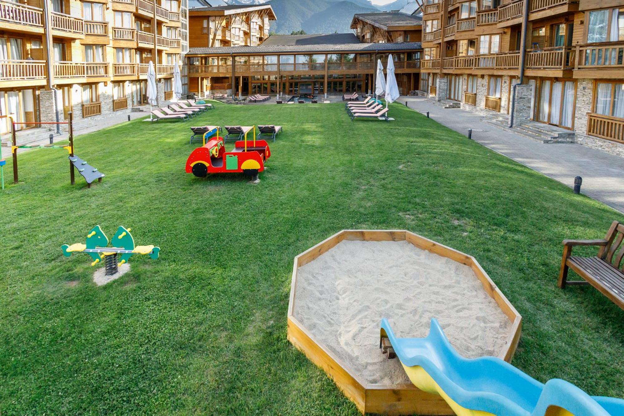 Pirin Golf Mountain View Retreat Raslog